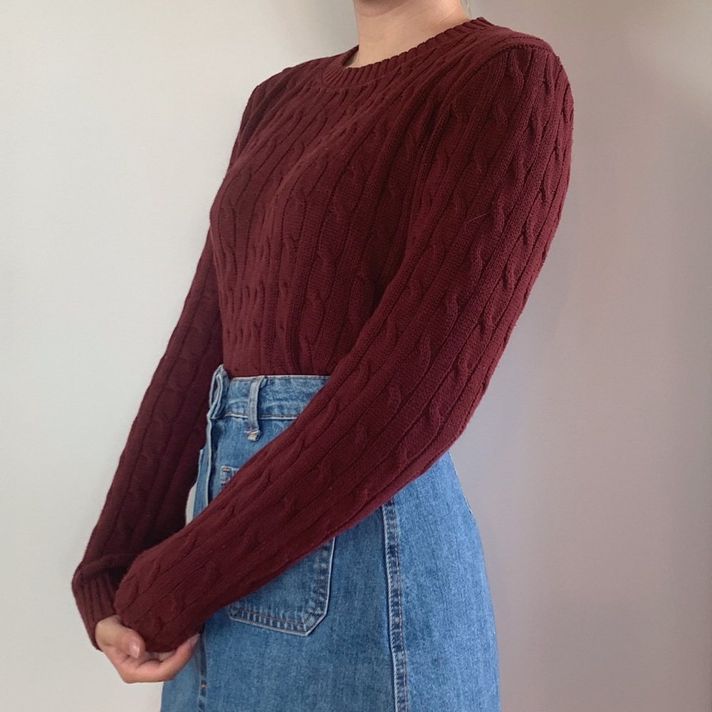 CLASSIC PREPPY KNIT SWEATER